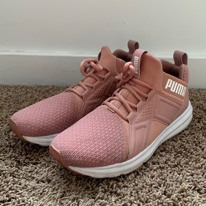 Women’s Puma Zenvo Trainer. Color Pink. Size 9.5 Women’s. Basically brand new.